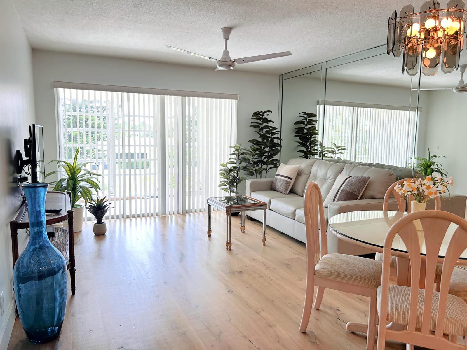 1030 SILK OAK Terrace 203 — photo 7