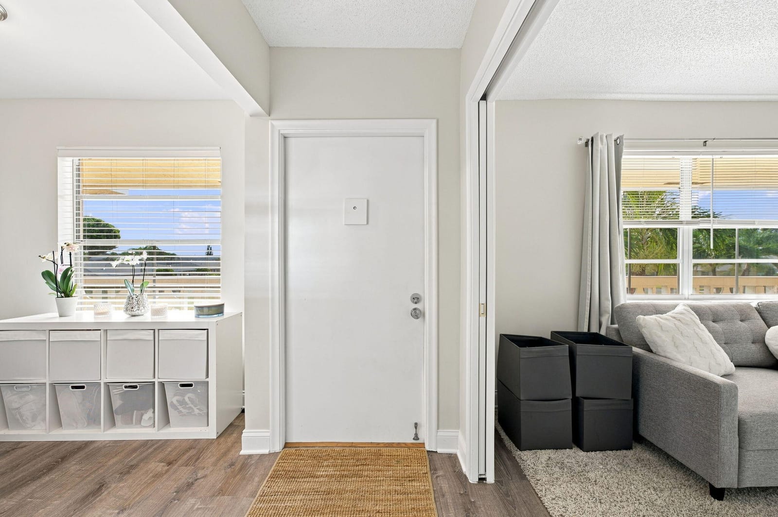 1121 CACTUS Terrace 203 — photo 3