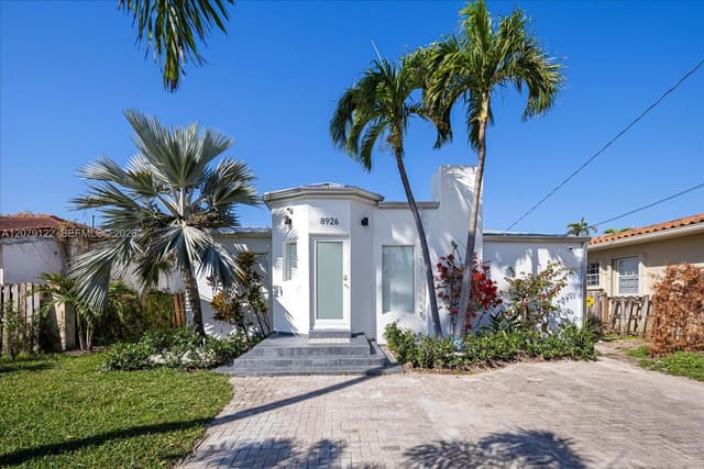8926 Emerson Avenue, Surfside, FL 33154