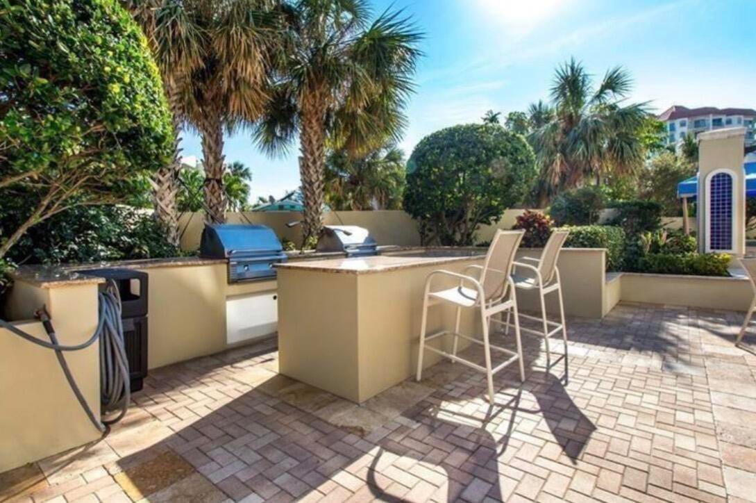 336 N BIRCH Road 10C, Fort Lauderdale, FL 33304 photo 15