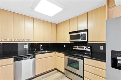 2500 Parkview Drive 1216, Hallandale Beach, FL 33009