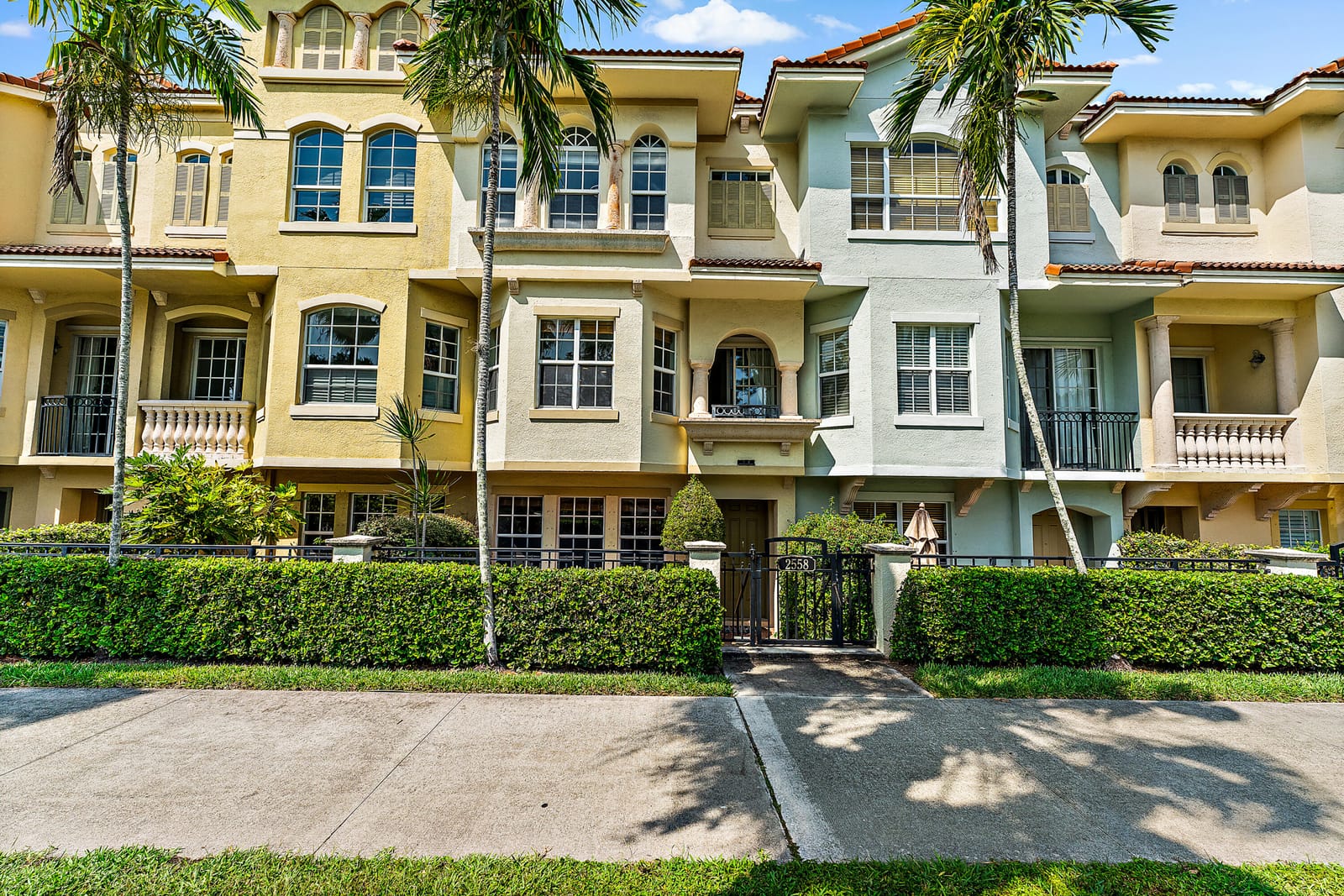 2558 Gardens Parkway, Palm Beach Gardens, FL 33410