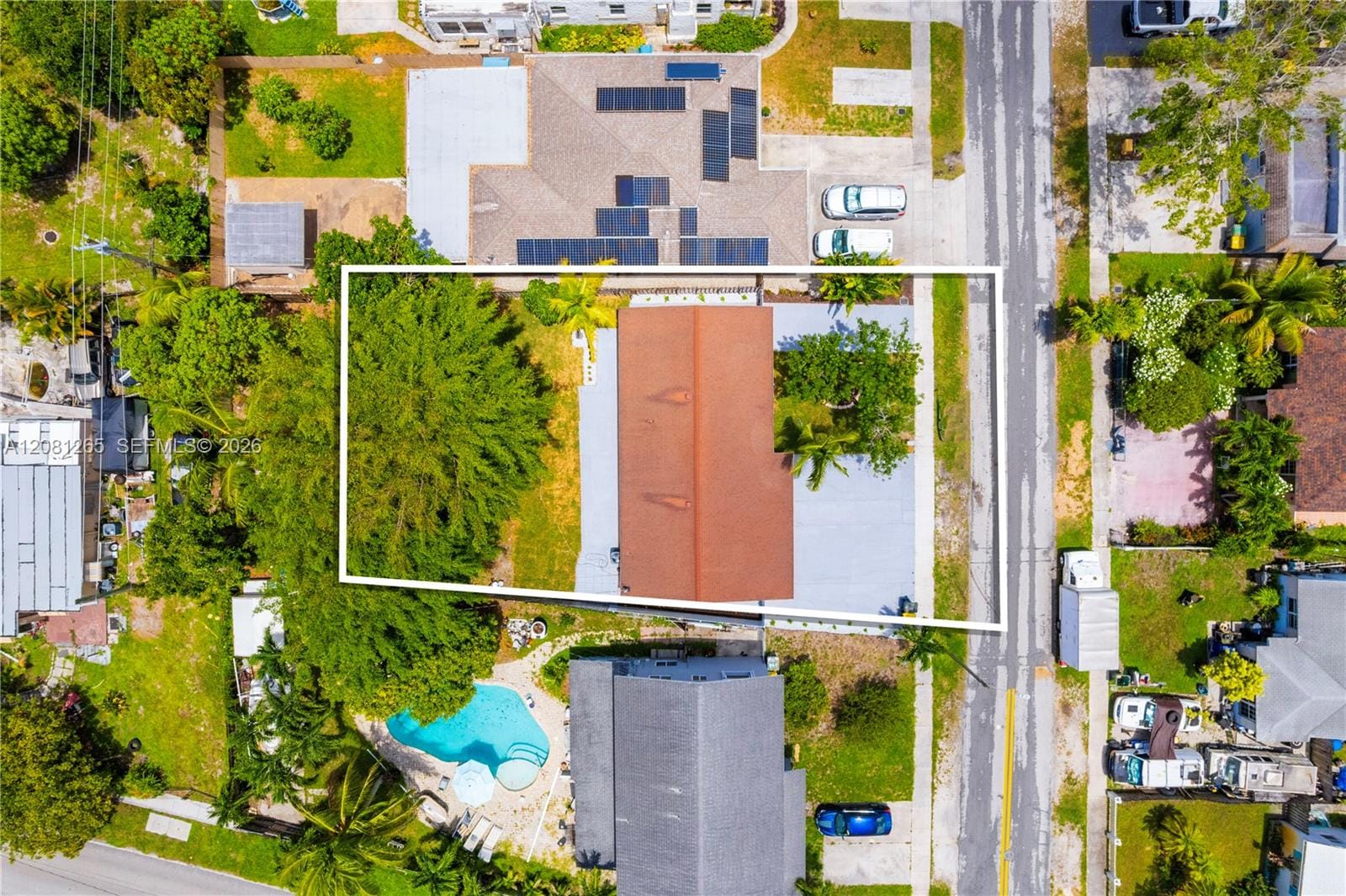 254 SW 4th Street — photo 4