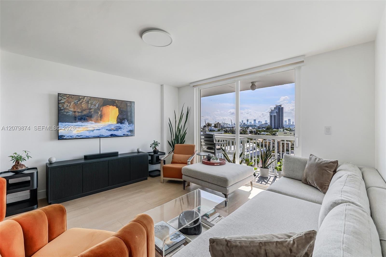 401 Ocean Drive 903 — photo 8