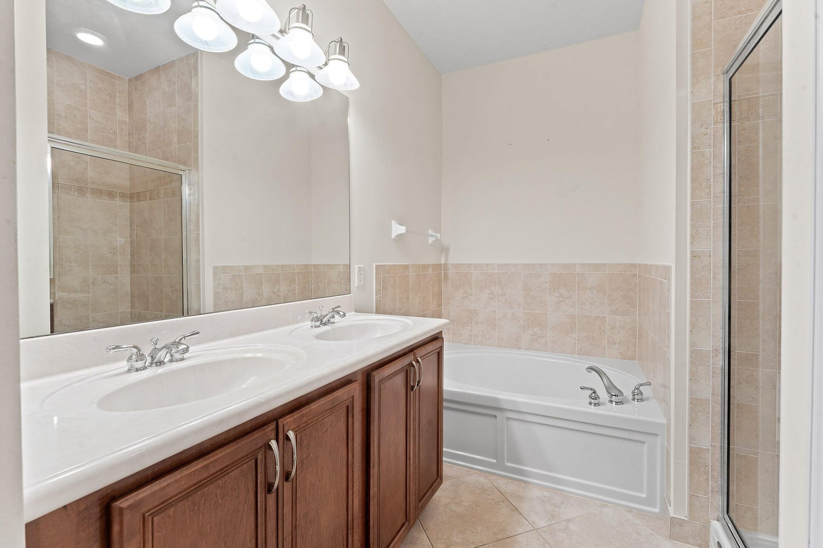 118 Seagrape Drive 107 — photo 11