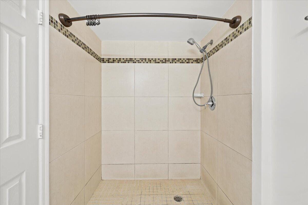 1831 Sabal Palm Drive 403, Davie, FL 33324 photo 17
