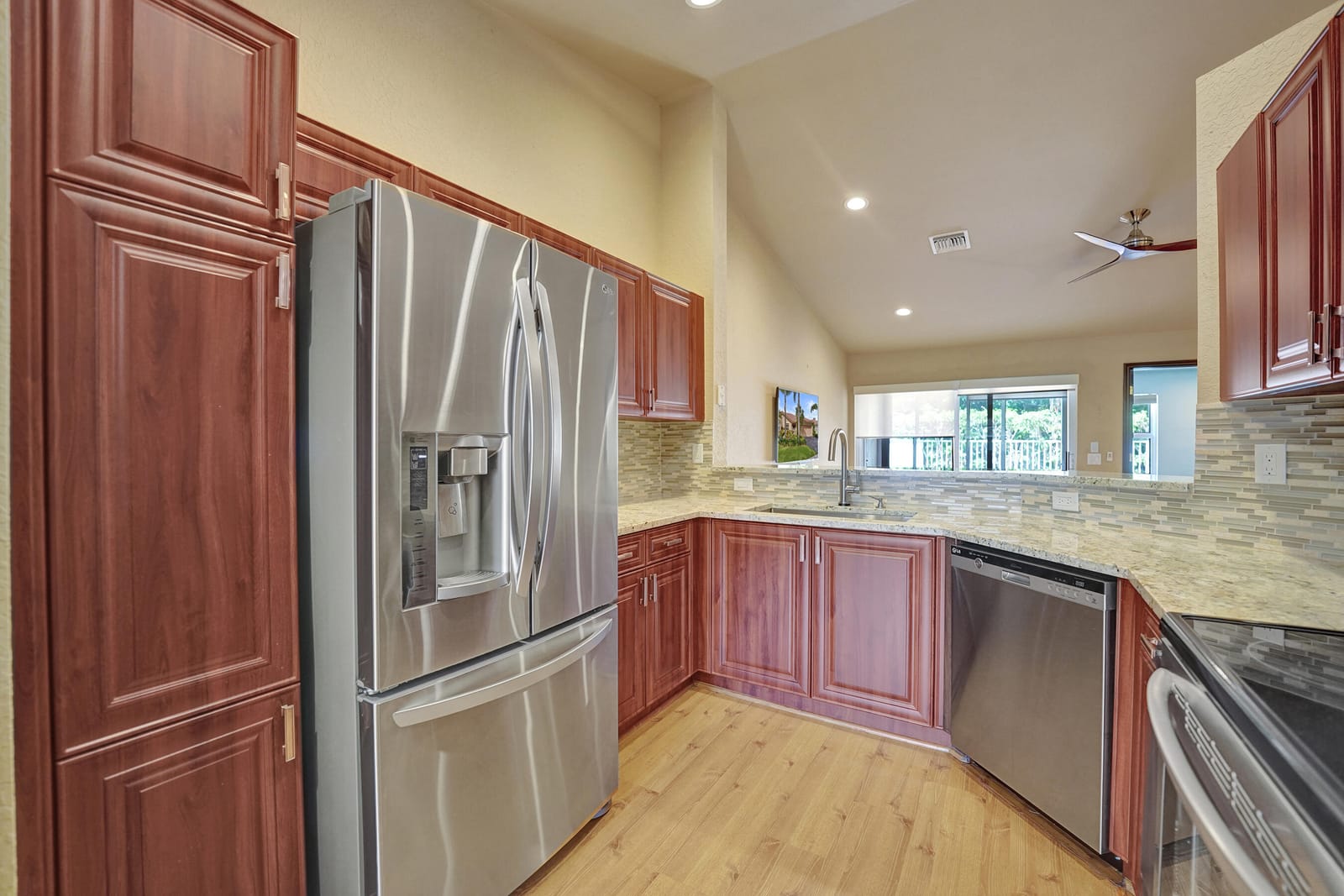 1969 ANDROMEDA Lane — photo 11