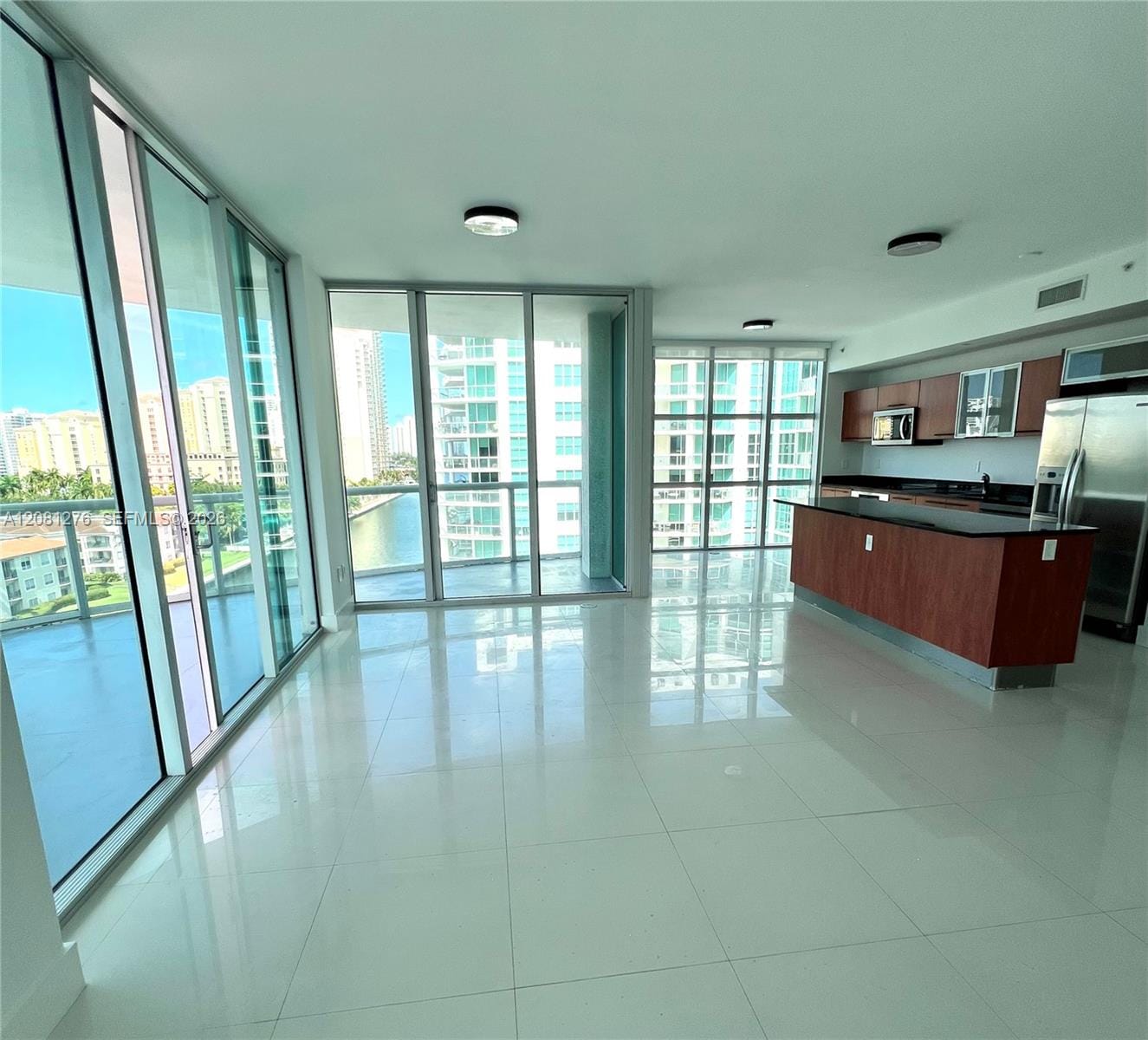 3131 NE 188th Street 1-801, Aventura, FL 33180