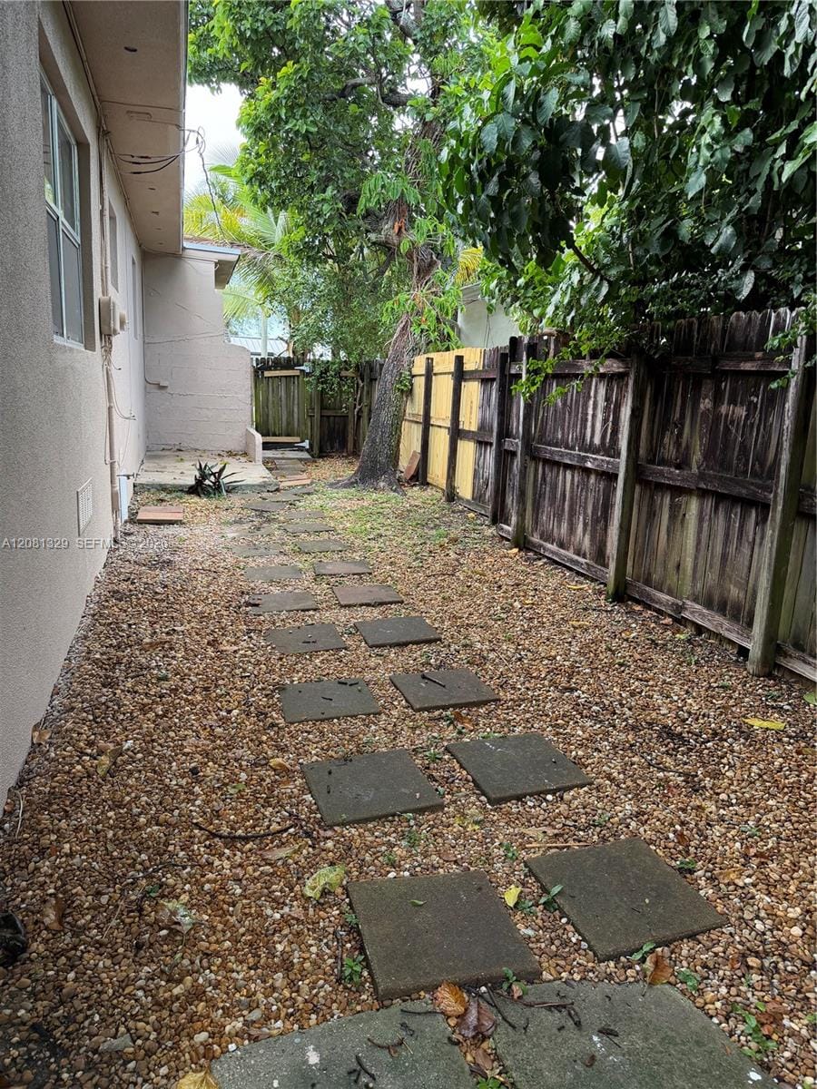 1311 NE 157 Street, North Miami Beach, FL 33162 photo 17