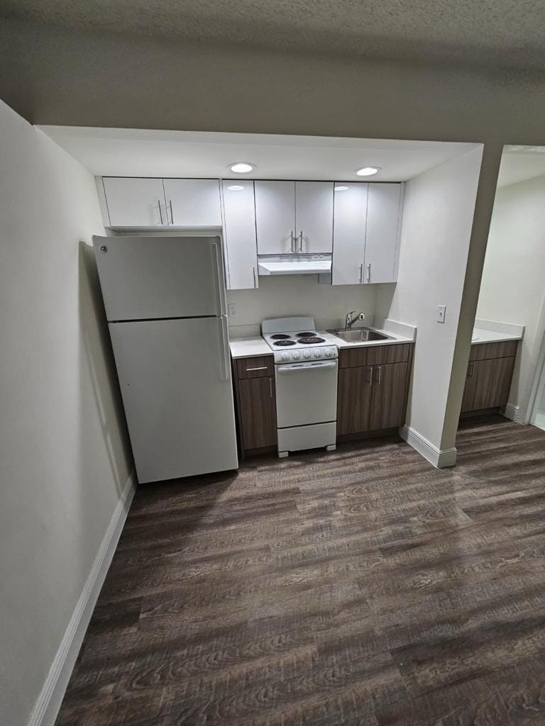 18335 NW 68 Avenue 323A, Hialeah, FL 33015