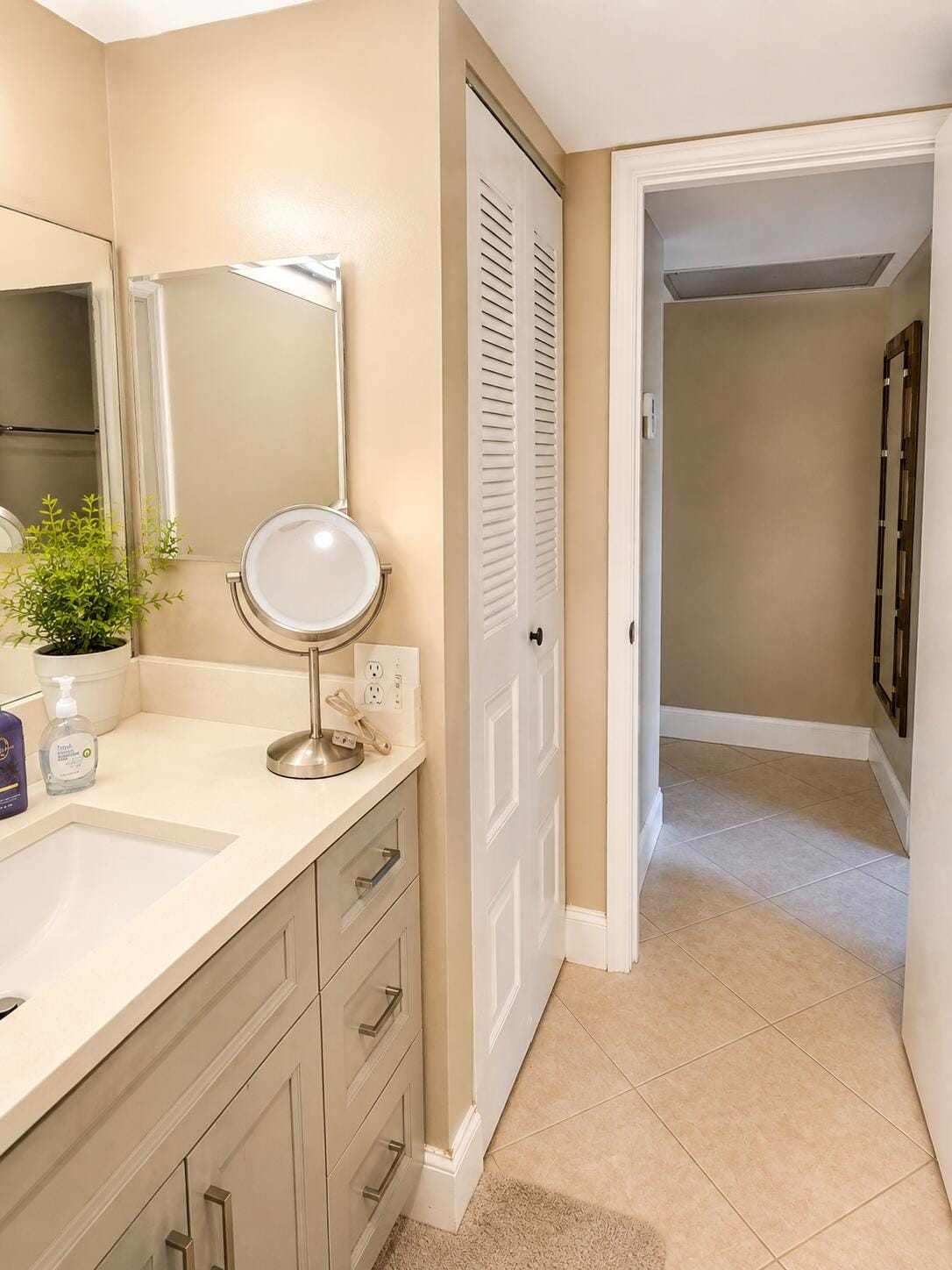 1902 Bermuda Circle E4, Coconut Creek, FL 33066 photo 4