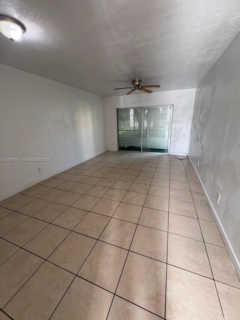 14002 NE 2nd Court 2-2-2 — photo 3