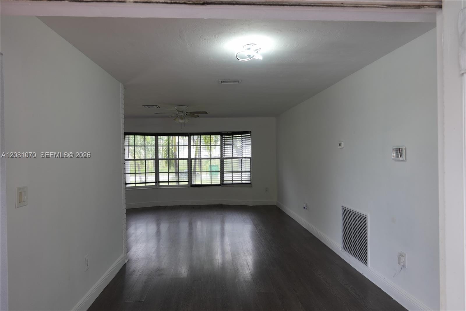 2081 Utopia Drive — photo 5
