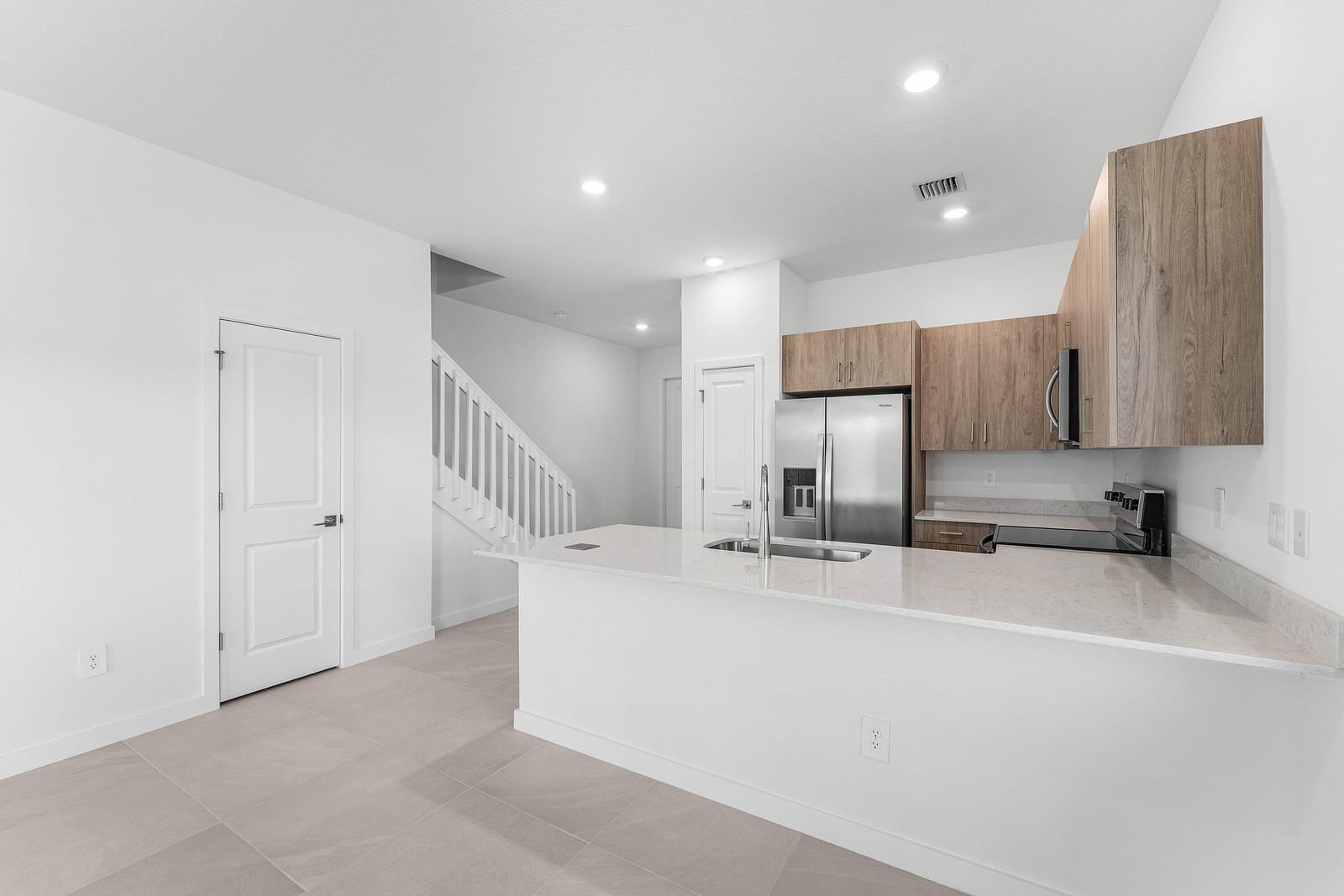 157 LAKESIDE LANDING Court, Royal Palm Beach, FL 33411 photo 17