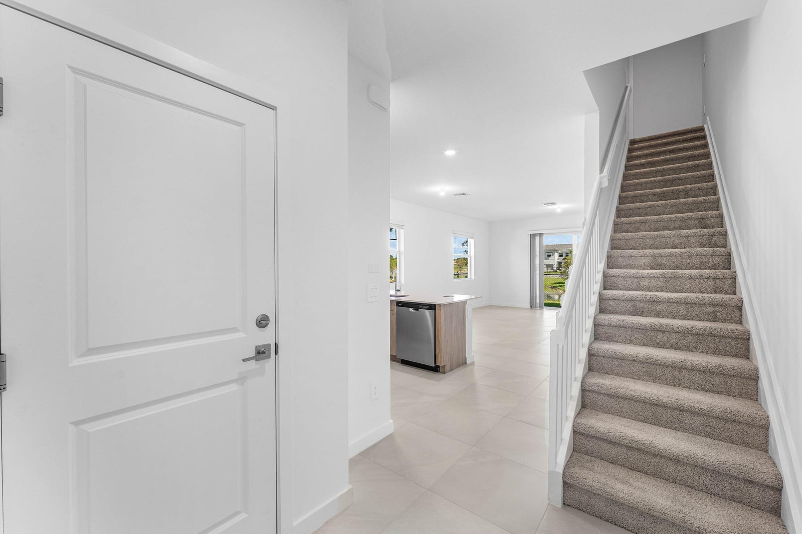 157 LAKESIDE LANDING Court, Royal Palm Beach, FL 33411 photo 19