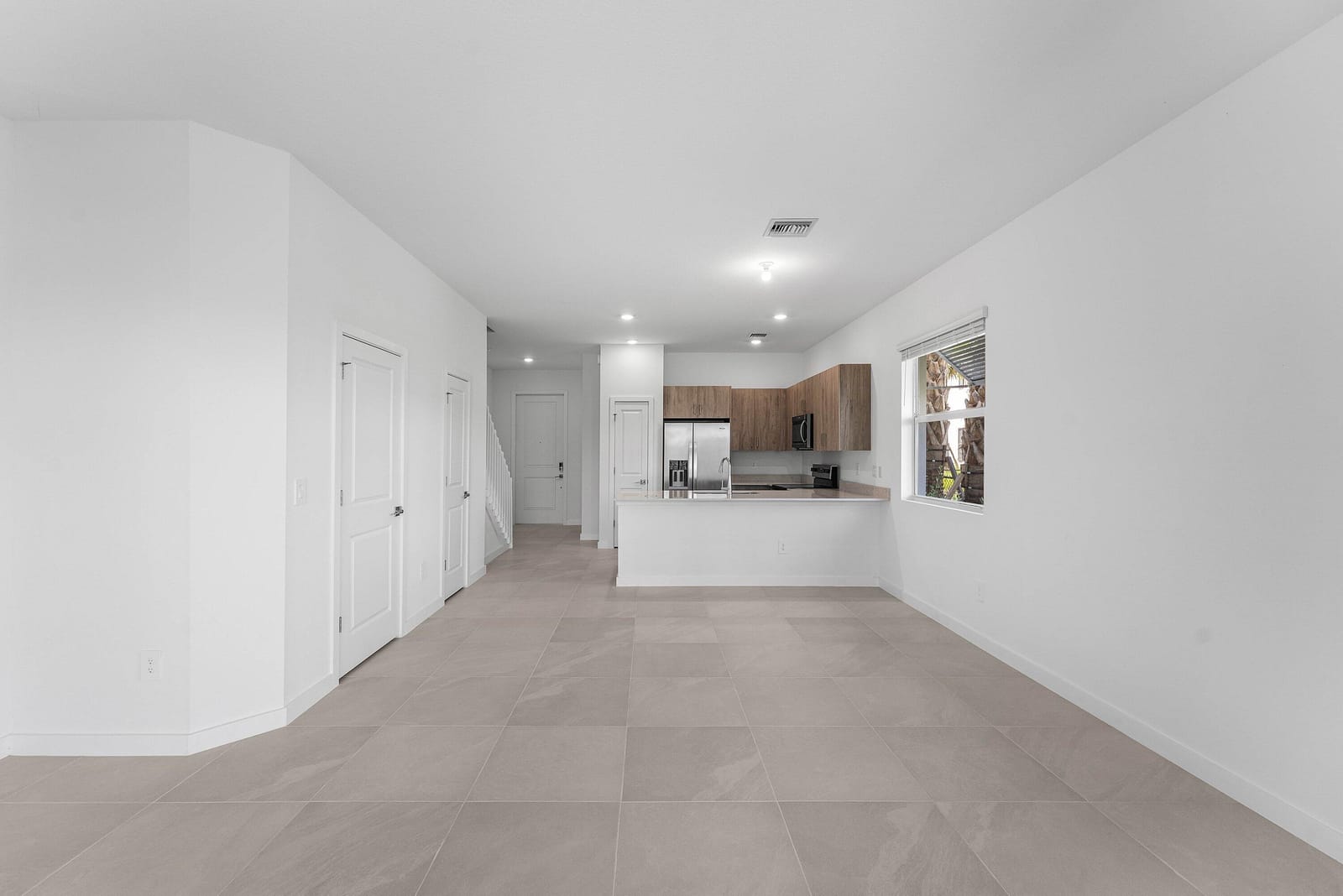 157 LAKESIDE LANDING Court — photo 7