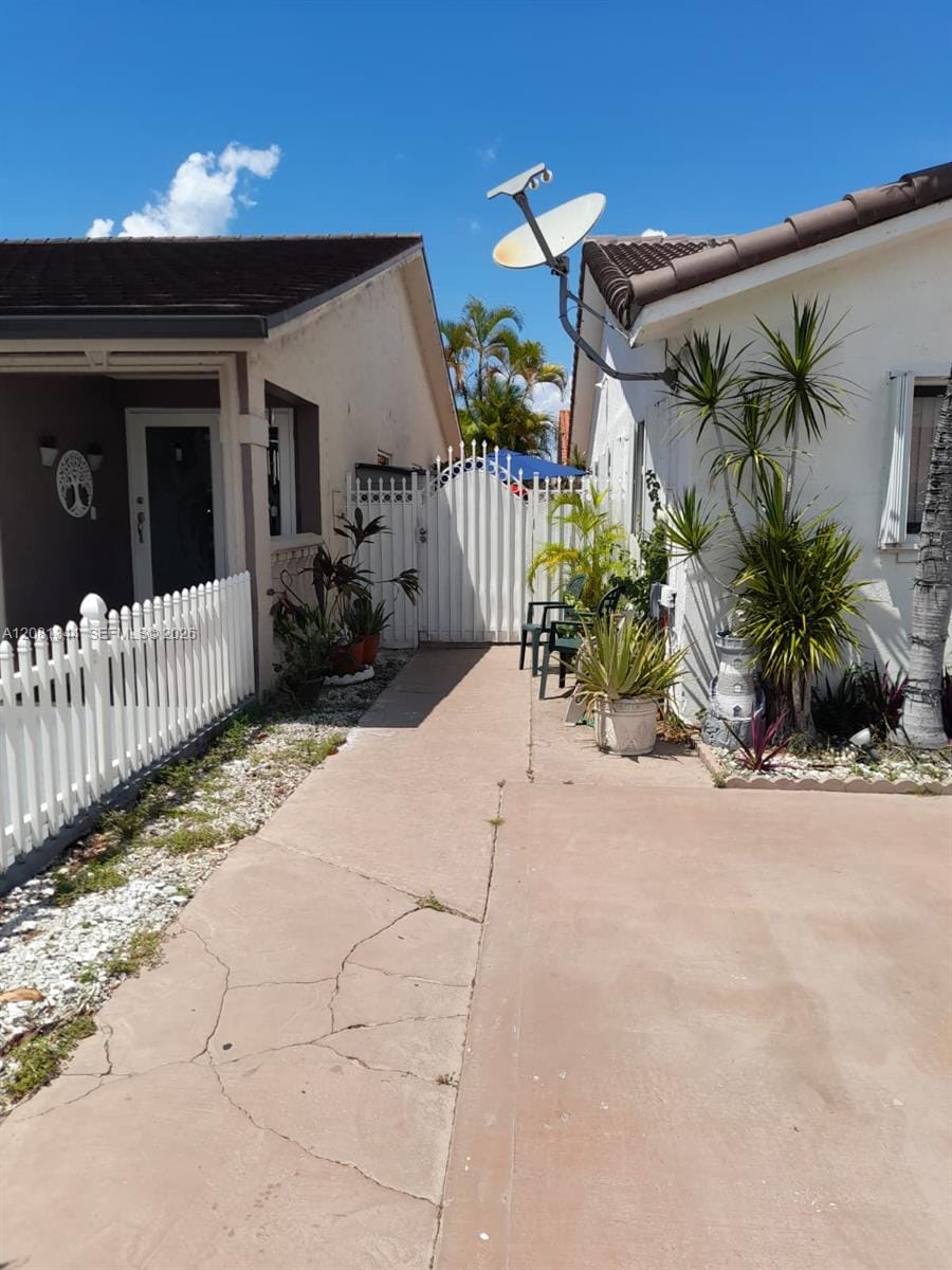 10329 NW 128th Terrace 1, Hialeah Gardens, FL 33018