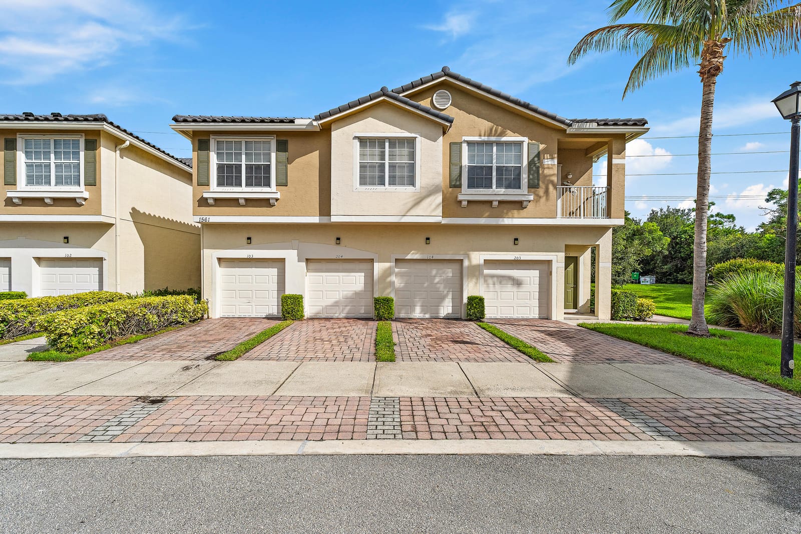 1561 SE Wilshire Place 204, Stuart, FL 34994