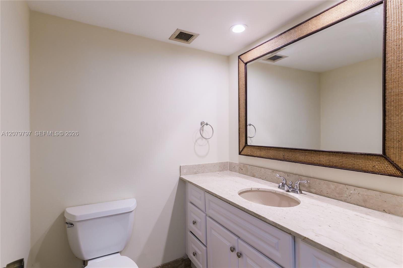 2100 S Ocean Lane 904 — photo 4