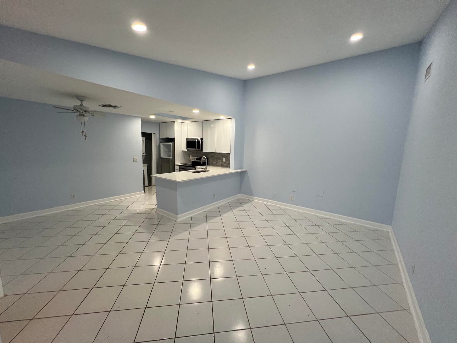 3602 WATERVIEW Circle — photo 5