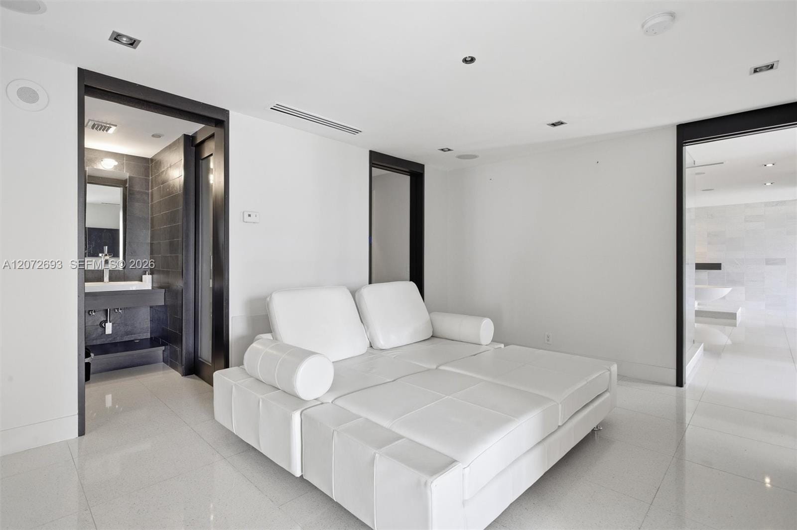 1330 Ocean Drive 3CA, Miami Beach, FL 33139 photo 30