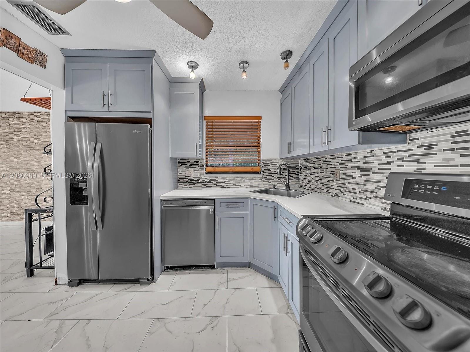 3482 NW 47th Avenue 3121 — photo 12