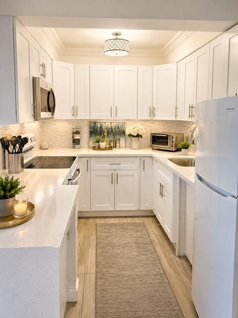 371 SW 8TH 0011 — photo 2