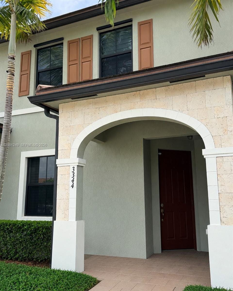 3344 W 105th Terrace, Hialeah, FL 33018 - photo 1 of 17