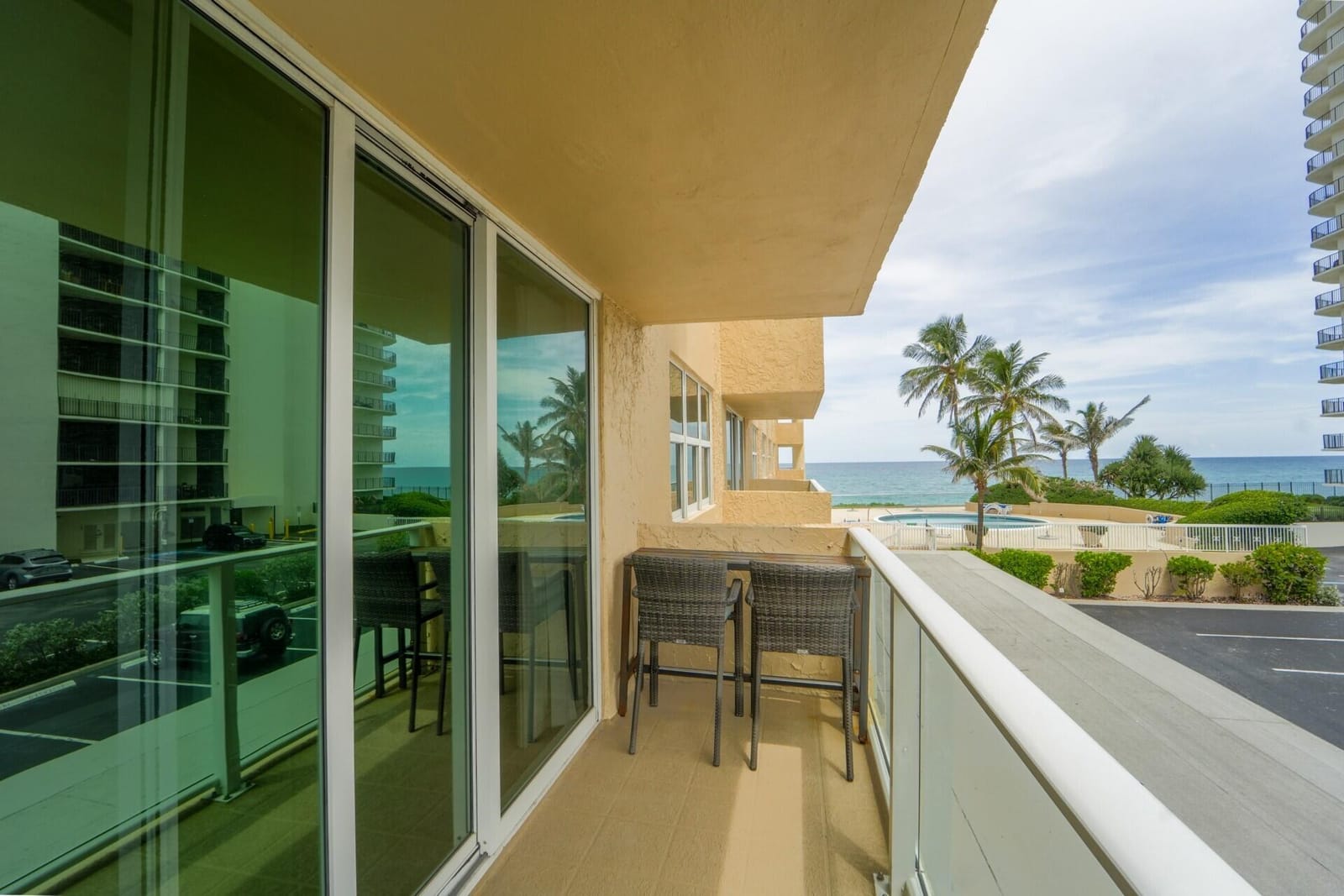 5440 N Ocean Drive 203, Singer Island, FL 33404 photo 2