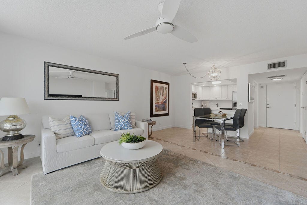 5440 N Ocean Drive 203, Singer Island, FL 33404 photo 3