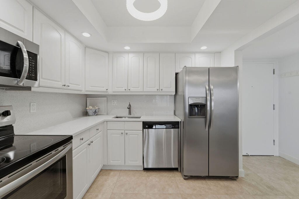 5440 N Ocean Drive 203, Singer Island, FL 33404 photo 6
