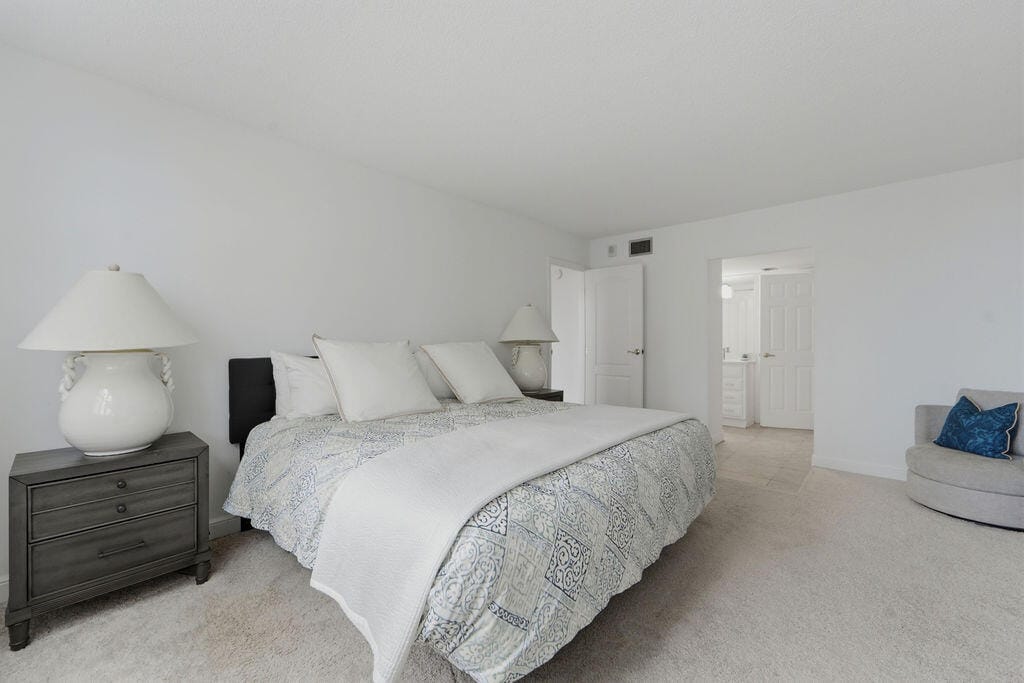 5440 N Ocean Drive 203, Singer Island, FL 33404 photo 9