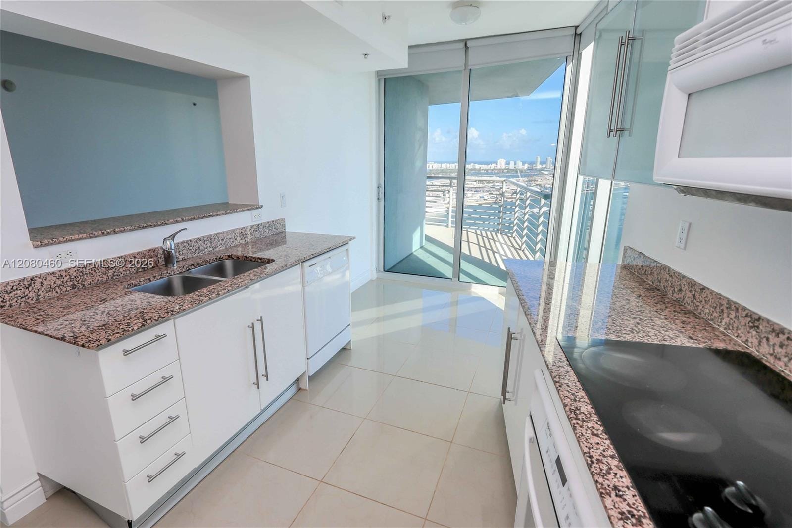 335 S Biscayne Boulevard 3709, Miami, FL 33131 photo 14