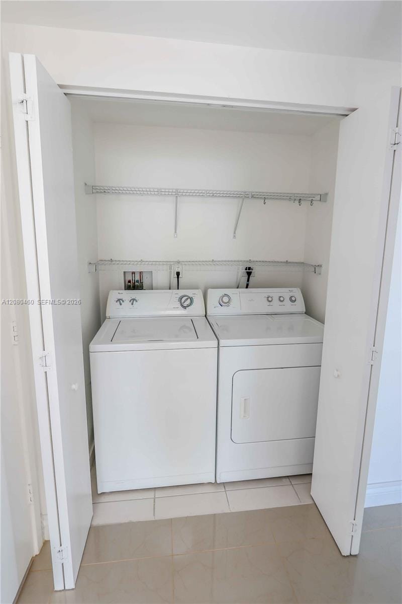 335 S Biscayne Boulevard 3709, Miami, FL 33131 photo 25