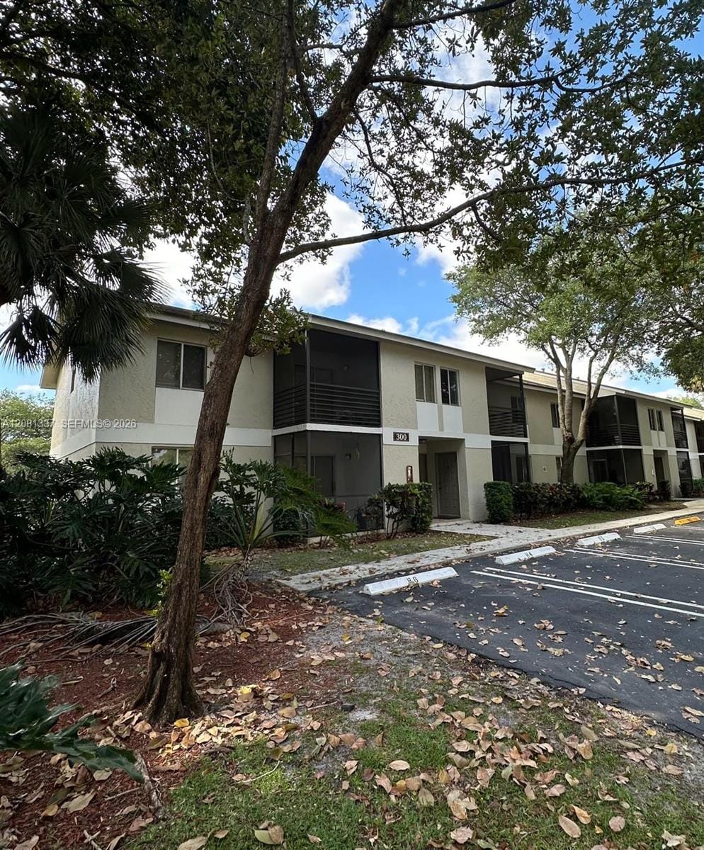 300 Gardens Drive 201 — photo 2