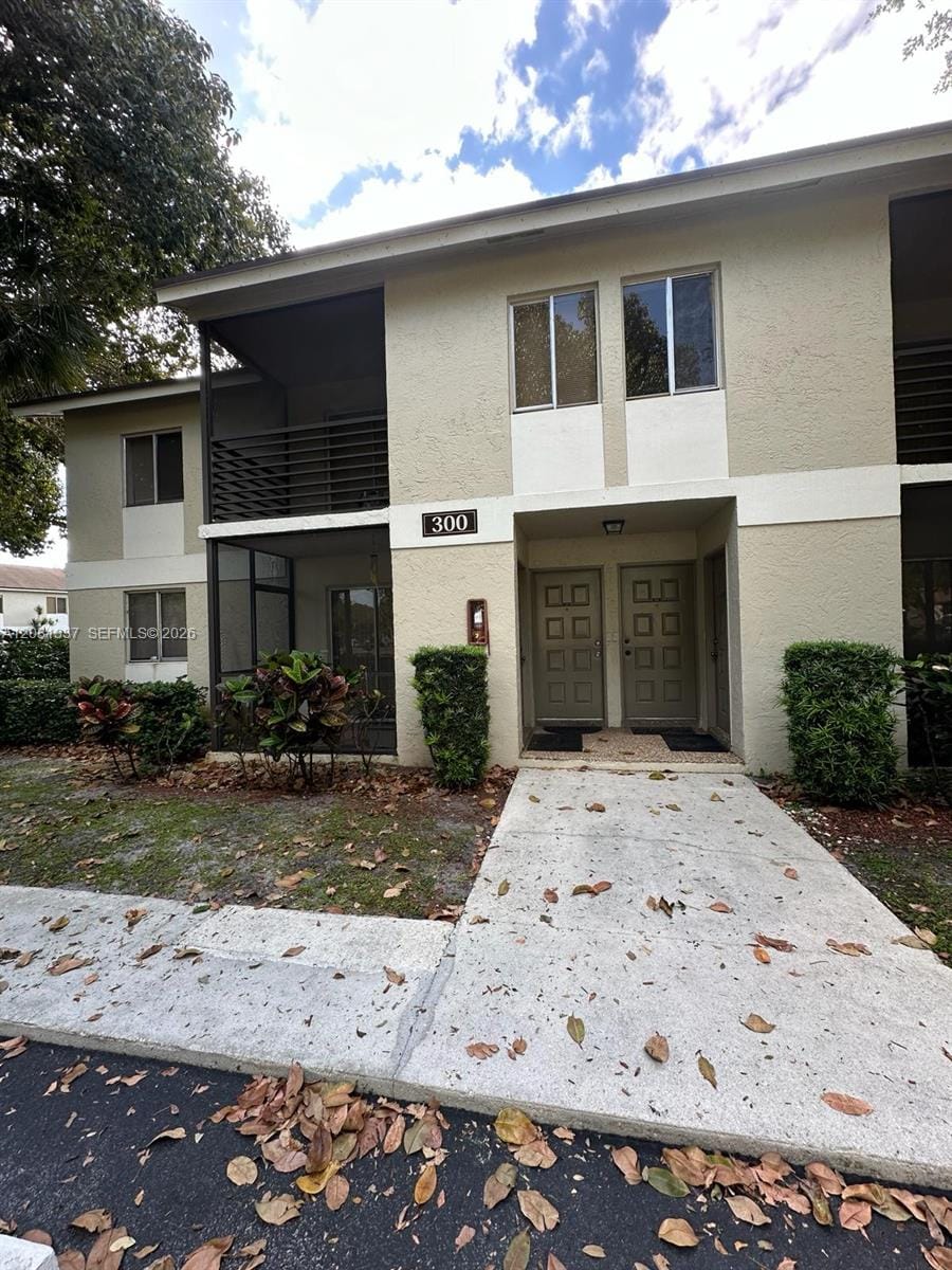 300 Gardens Drive 201, Pompano Beach, FL 33069