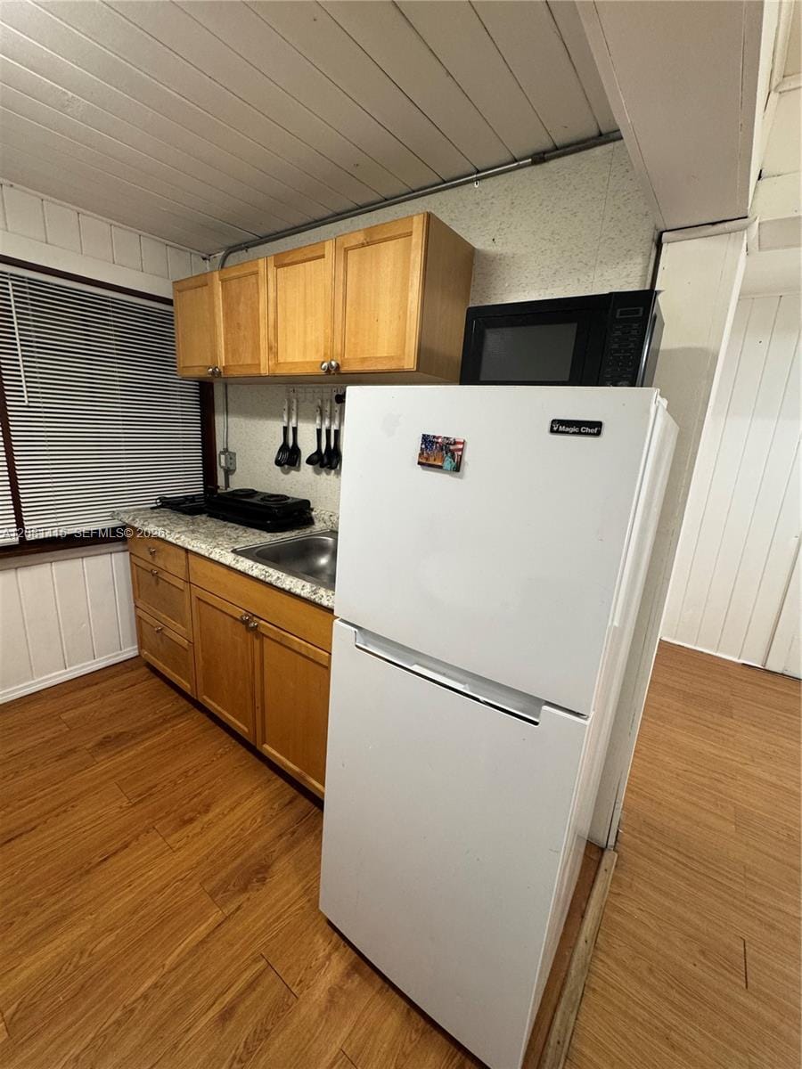 3271 NW Rear Studio) 15th Street — photo 5