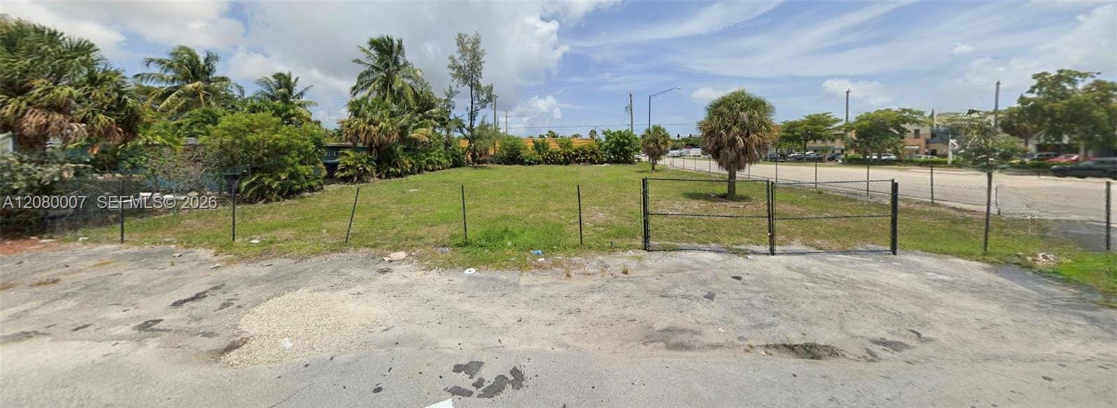 515 W Sunrise Boulevard — photo 3
