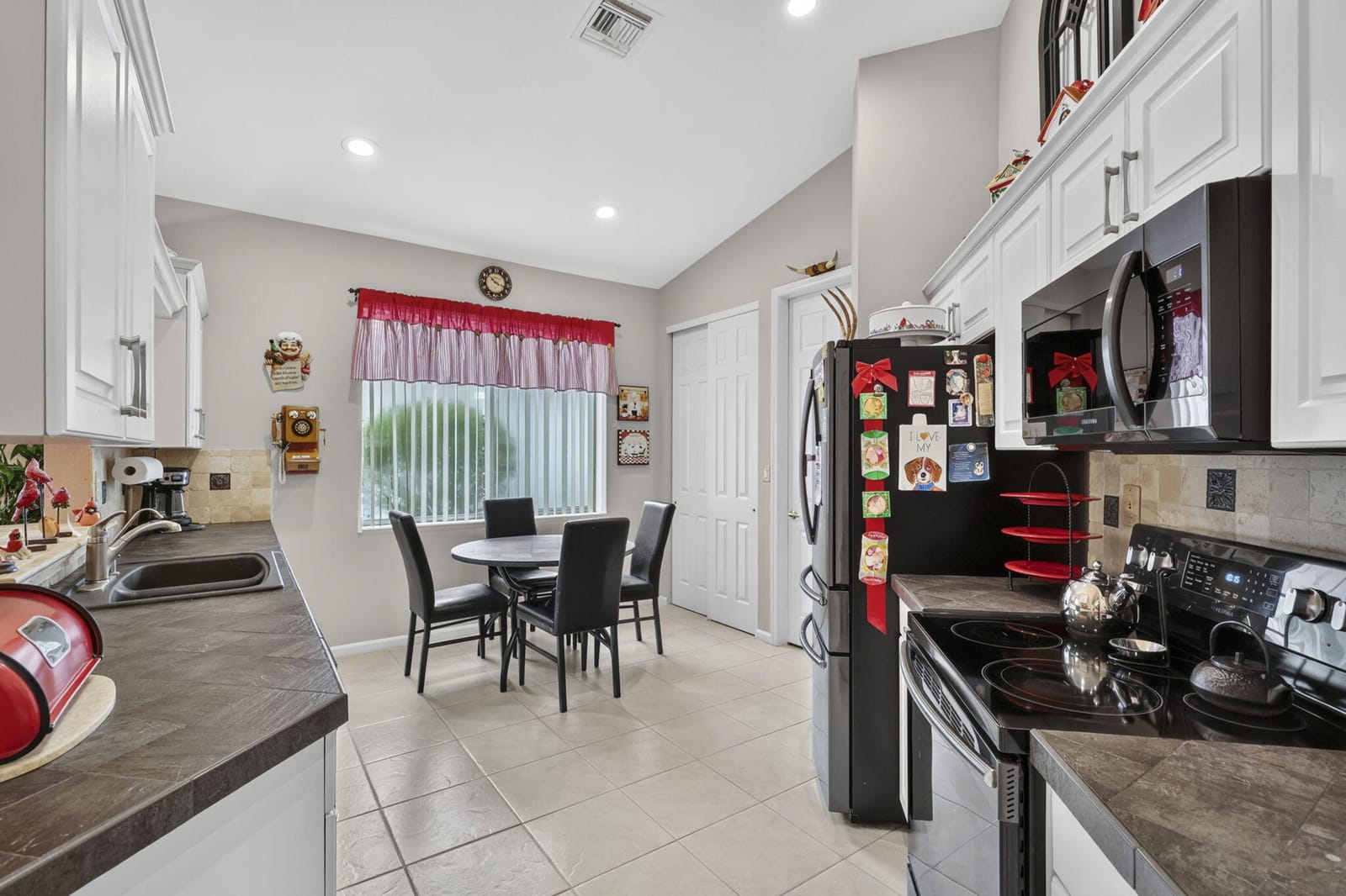 2260 Sapphire Circle, West Palm Beach, FL 33411 photo 16