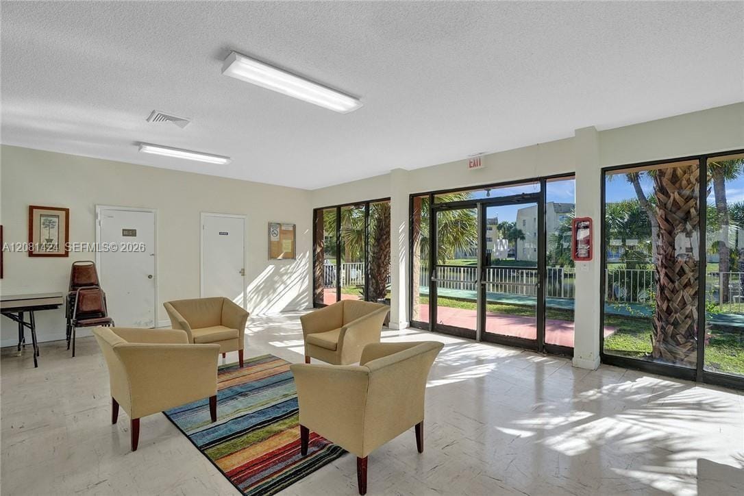 8325 Sunrise Lakes Boulevard 212 — photo 4
