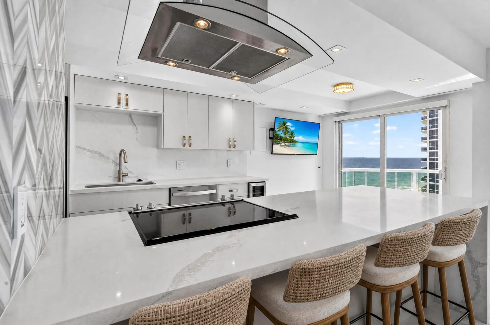 3400 GALT OCEAN Drive 606S — photo 2