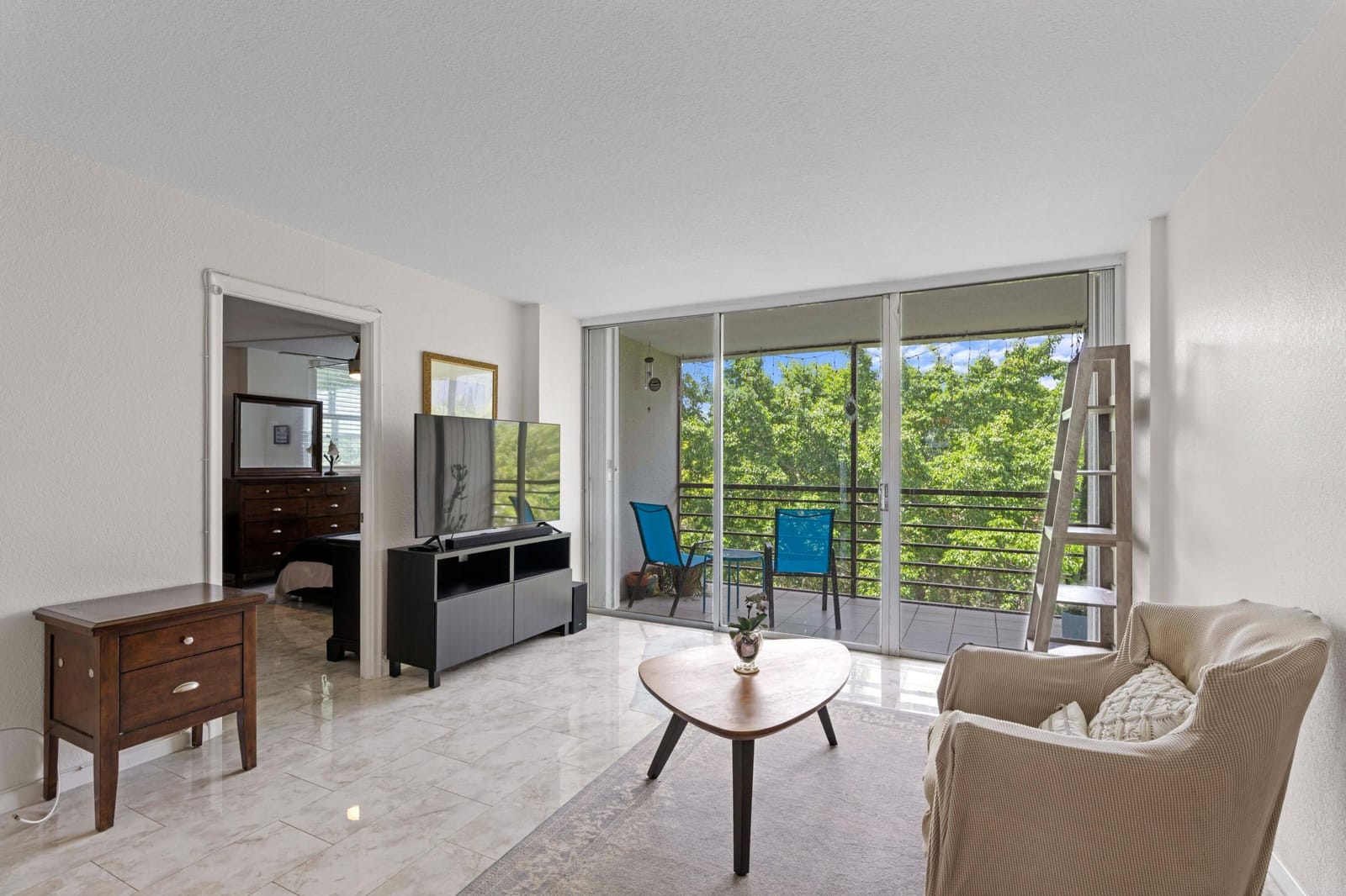 113 ROYAL PARK Drive 4A — photo 4