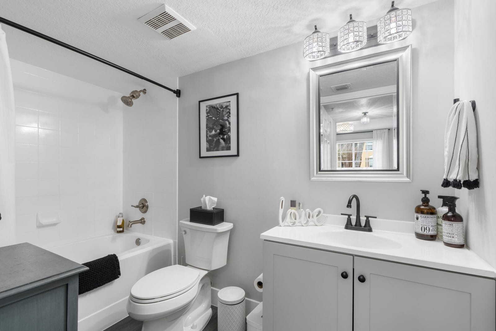 4041 SAN MARINO Boulevard 202 — photo 12