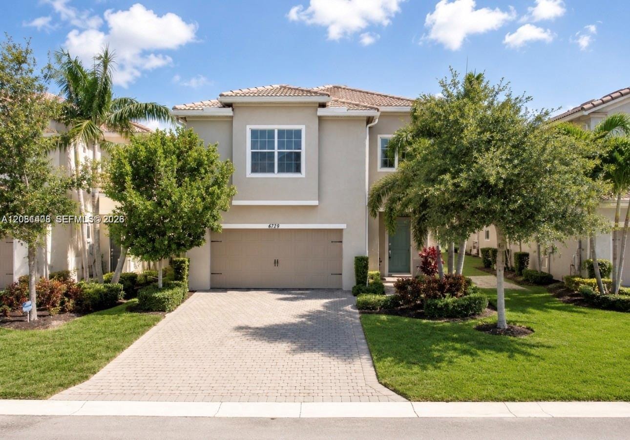 4729 Greenway Drive — photo 1