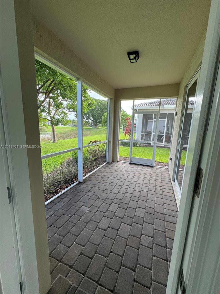 4729 Greenway Drive — photo 6