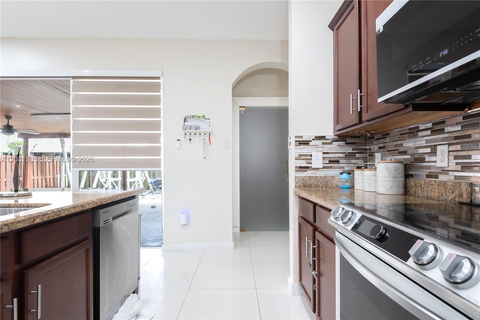 11828 SW 253rd Street — photo 8