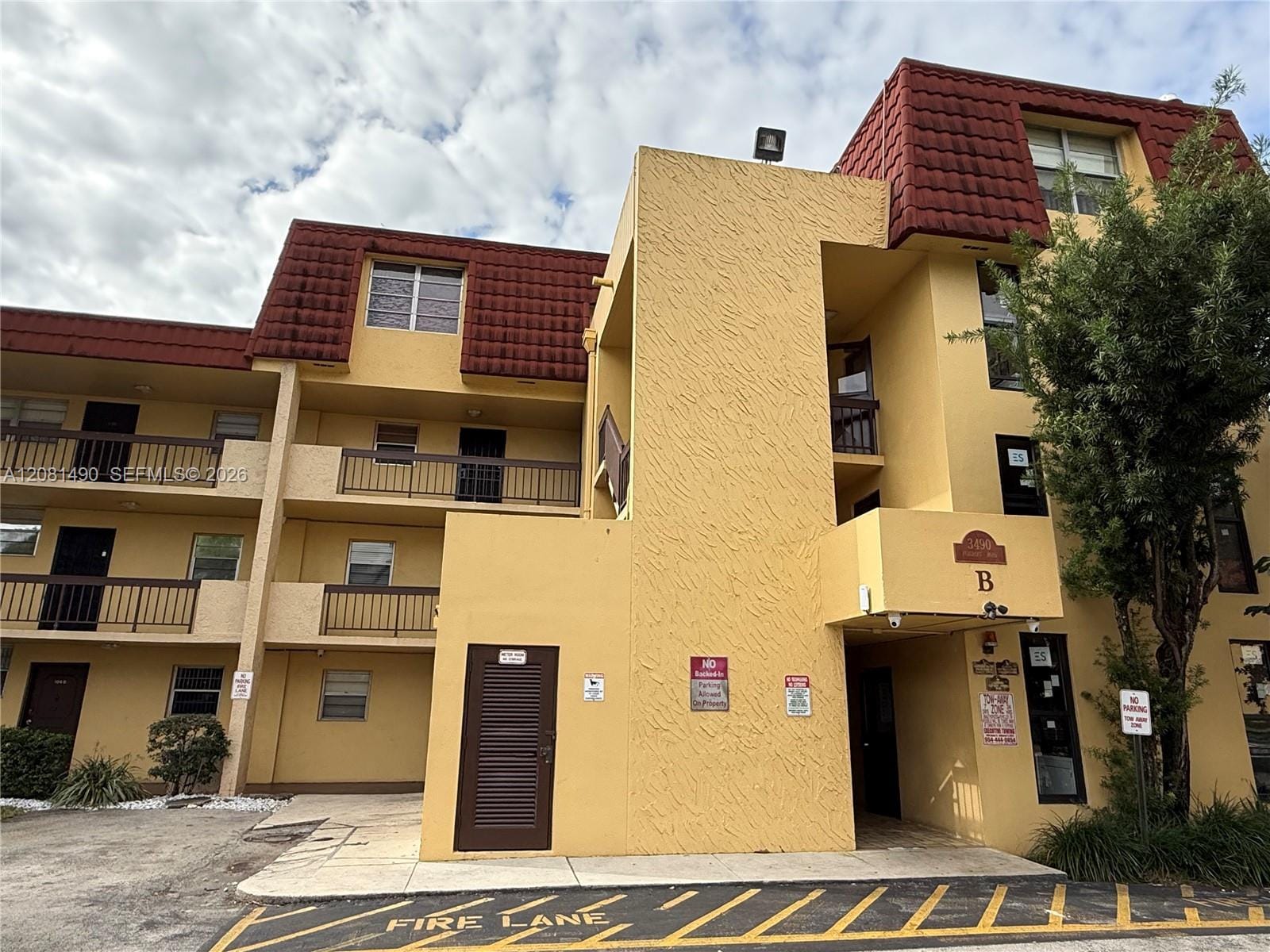 3490 Foxcroft Road B208, Miramar, FL 33025