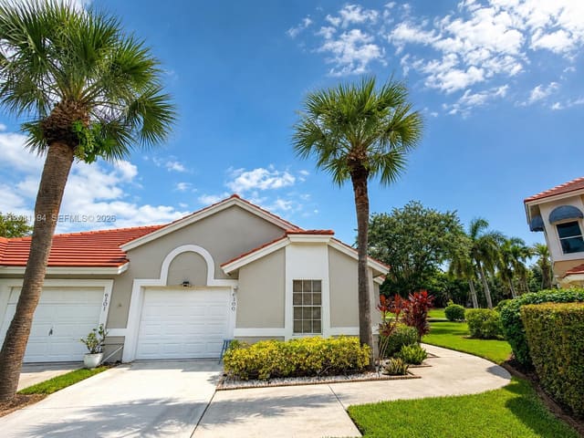 6100 Bear Creek Court, Lake Worth, FL 33467