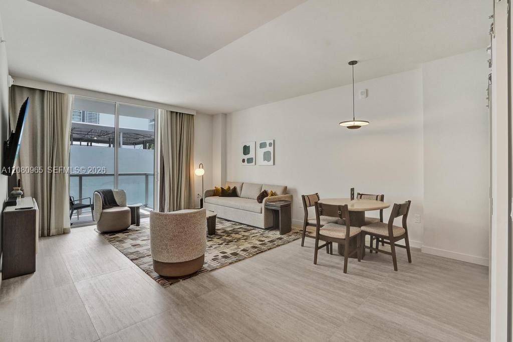 1611 SW 2nd Avenue 402 — photo 11