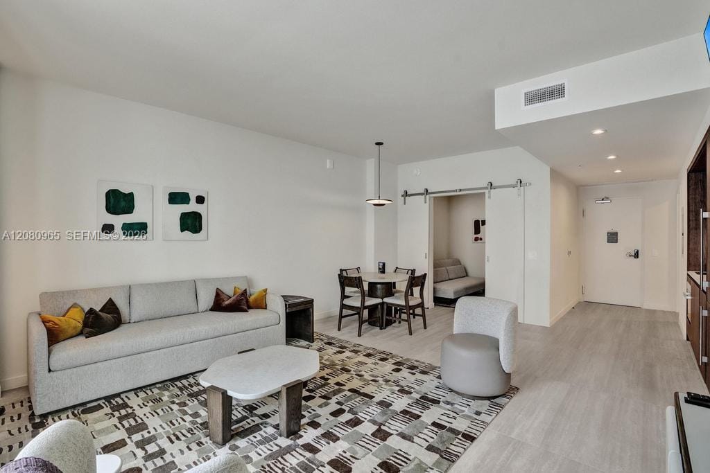 1611 SW 2nd Avenue 402 — photo 10